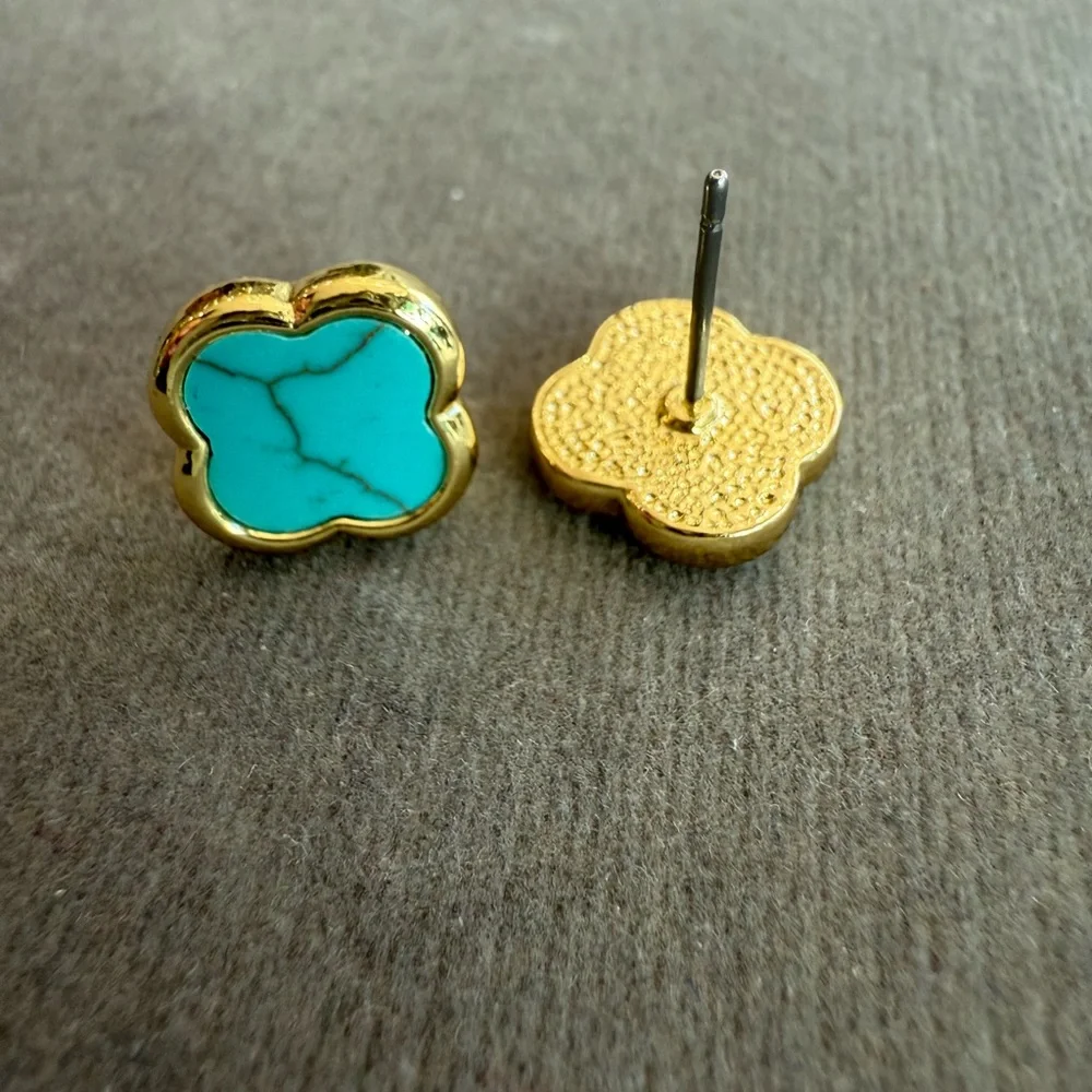 New Clover Turquoise Stud Earrings